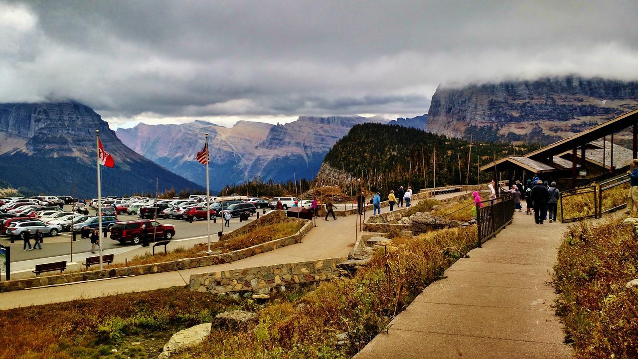 East Glacier Motel & Cabins East Glacier Park Village Екстер'єр фото