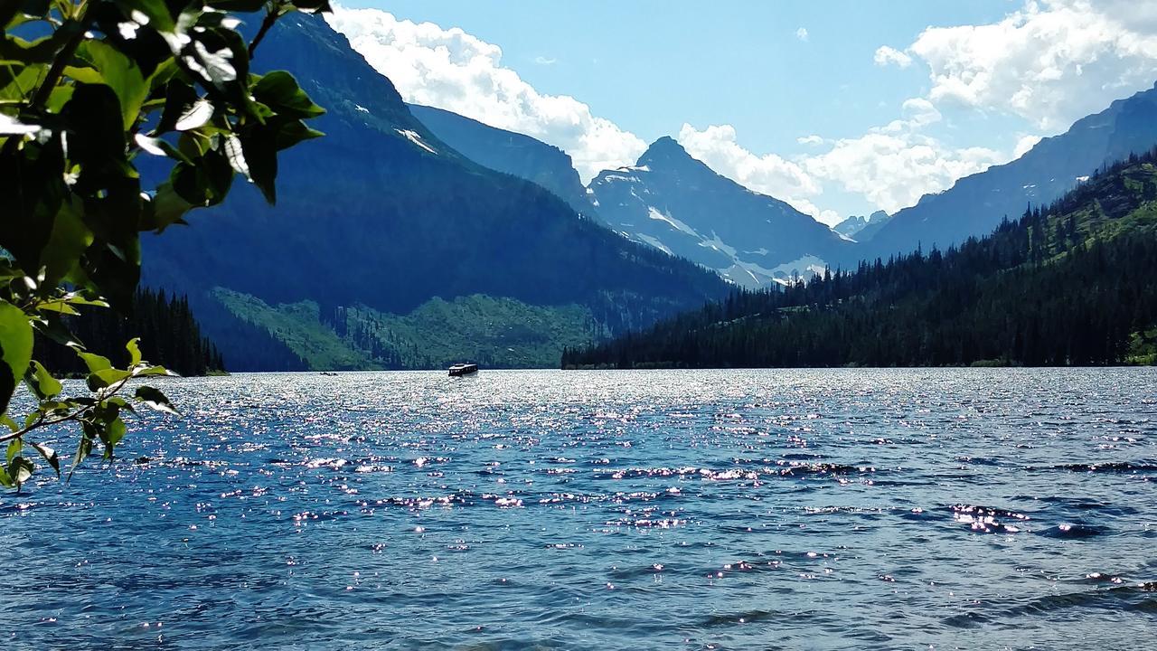 East Glacier Motel & Cabins East Glacier Park Village Екстер'єр фото